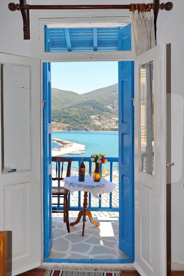 Skopelos House In Castle Panormos  Exterior photo